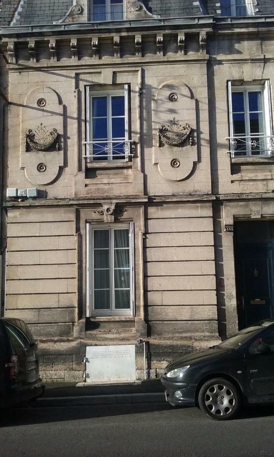 La Tour De Lavalette Bed & Breakfast Angoulême Екстериор снимка